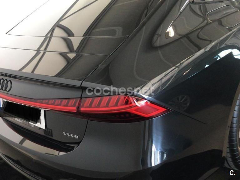 Usado Audi A7 245 CV (180 kW) 2021 Negro Berlina