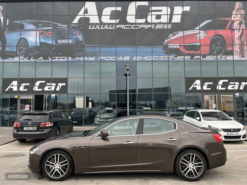 Usado Maserati Ghibli 274 CV (201 kW) 2015 Marrón Coupe