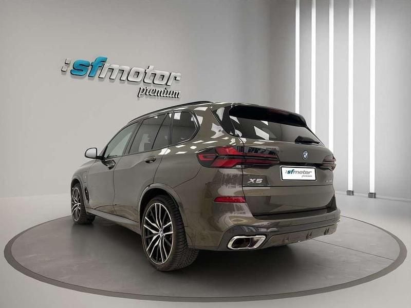 Usado BMW X5 xLine 489 CV (359 kW) 2024 Marrón SUV
