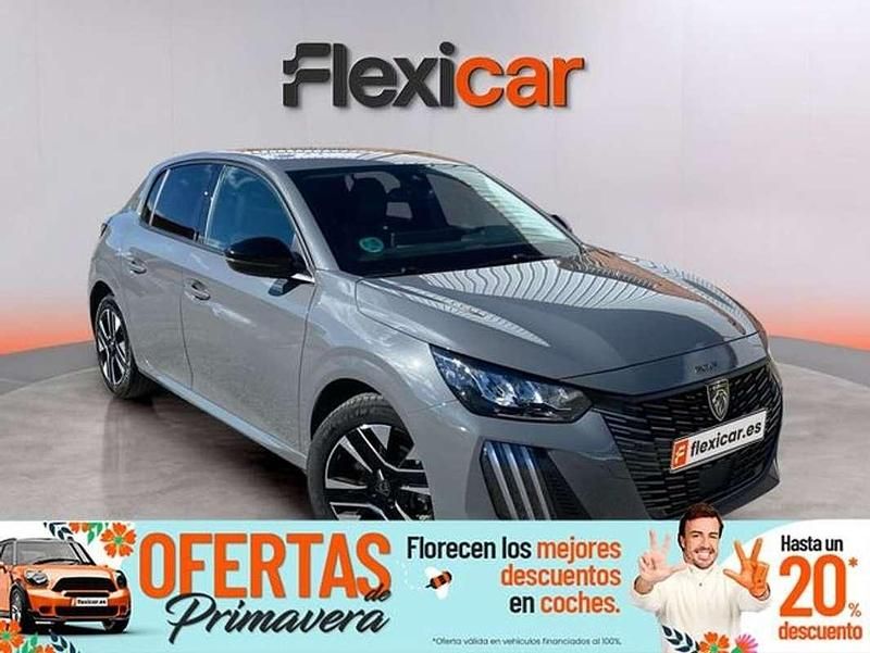 Usado Peugeot 208 Allure 101 CV (74 kW) 2025 Gris Utilitario