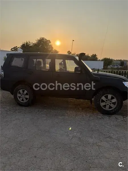 Usado Mitsubishi Montero Intense 160 CV (117 kW) 2007 Negro SUV