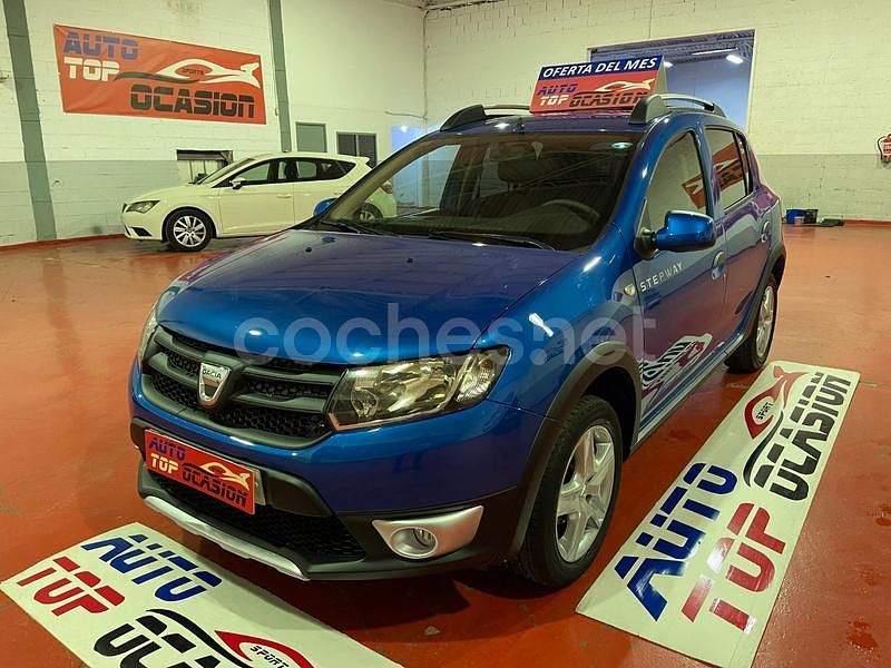 Azul Usado 2015 Dacia Sandero Stepway Utilitario | 8499 € (Precio justo) - Imagen 1/4