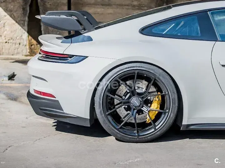 Usado Porsche 911 GT3 510 CV (375 kW) 2024 Gris / plata Coupe