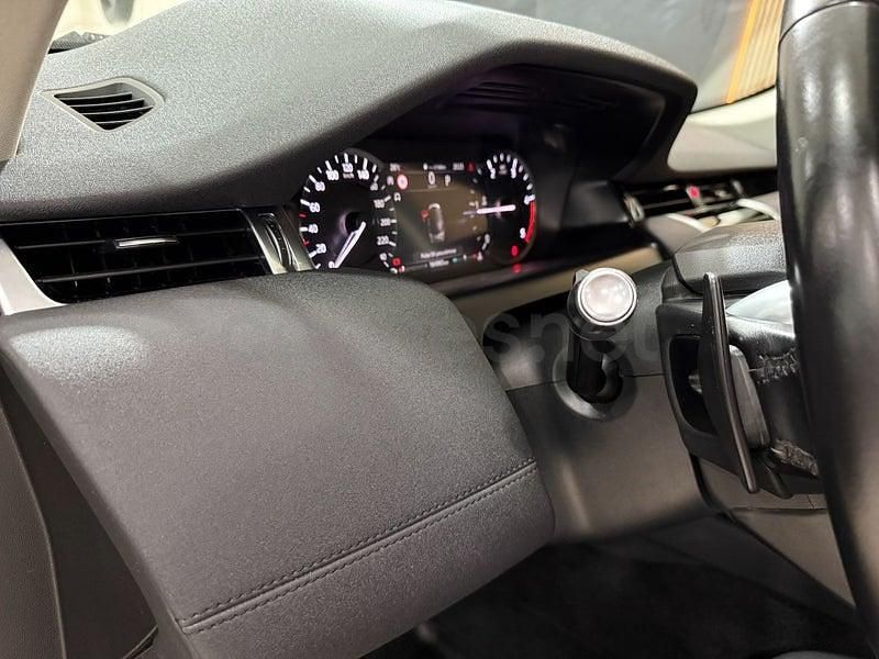 Usado Land Rover Discovery Sport 163 CV (119 kW) 2021 Blanco SUV