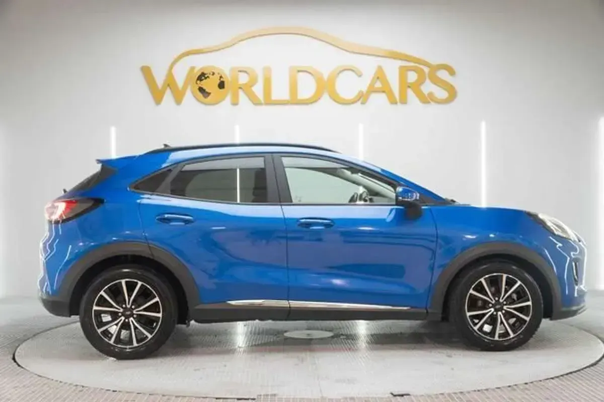 Usado Ford Puma Titanium 125 CV (91 kW) 2022 Azul SUV