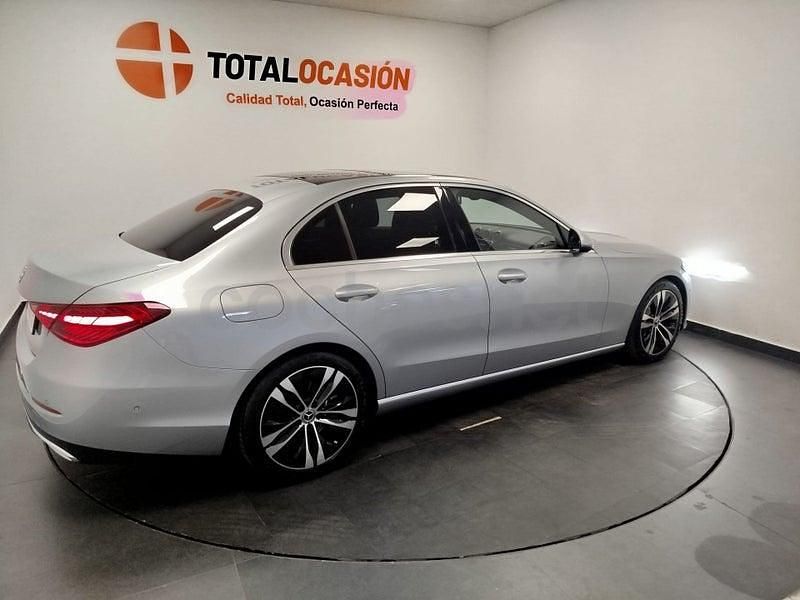 Usado Mercedes C220 200 CV (147 kW) 2021 Gris / plata Berlina