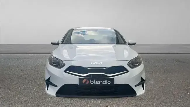 Occasion Kia Ceed 100 PK (73 kW) 2024 Wit Hatchback