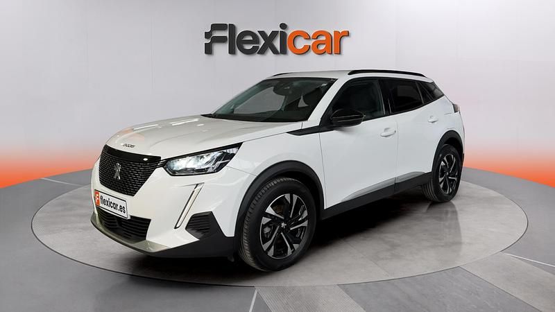 Usado Peugeot 2008 Allure 110 CV (80 kW) 2022 Blanco SUV