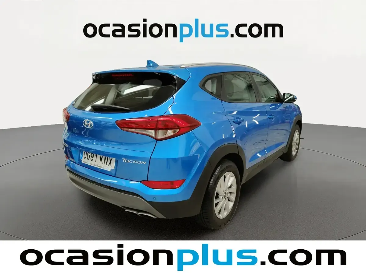 Usado Hyundai Tucson 131 CV (96 kW) 2018 Azul SUV