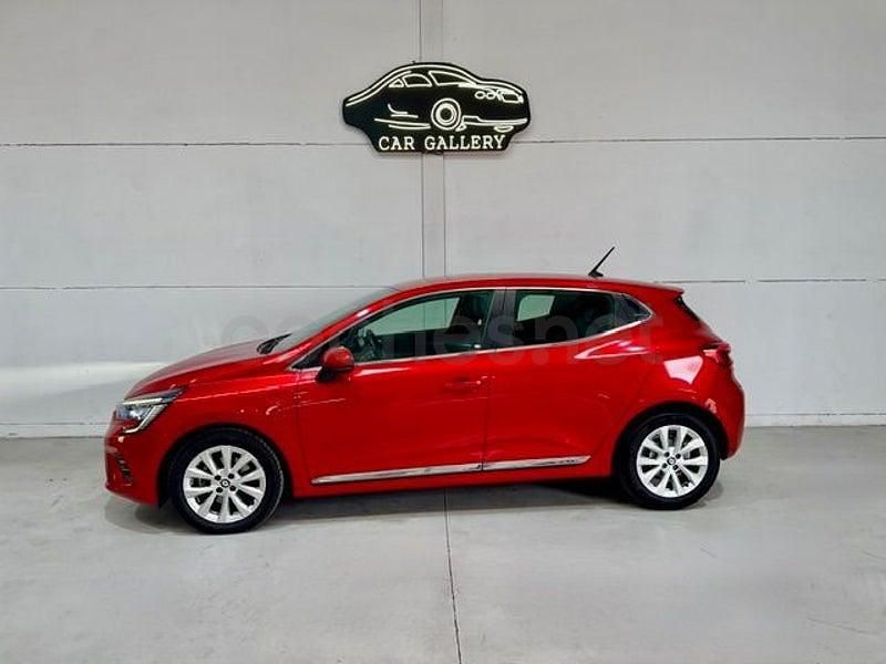 Usado Renault Clio V Techno 100 CV (73 kW) 2022 Rojo Berlina