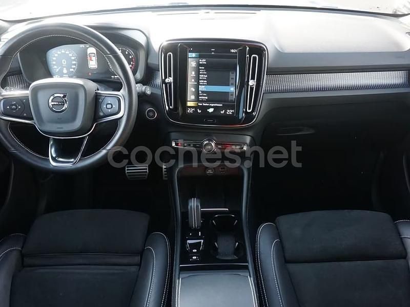 Gebraucht Volvo XC40 R-Design 262 PS (192 kW) 2022 Blau SUV