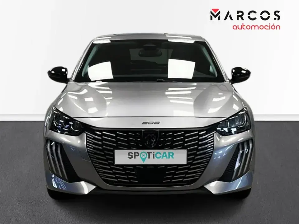 Usado Peugeot 208 Allure 100 CV (73 kW) 2025 Utilitario