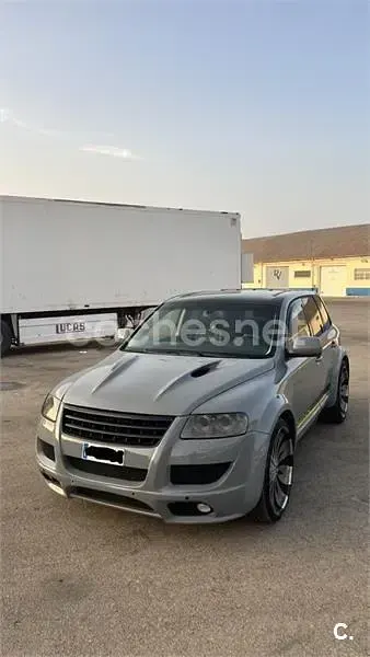 Usado VW Touareg 220 CV (161 kW) 2003 Gris / plata SUV