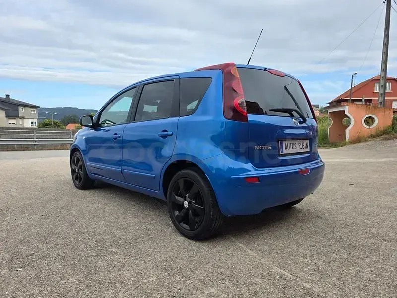 Usado Nissan Note Acenta 86 CV (63 kW) 2009 Azul Utilitario