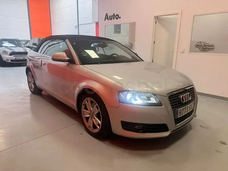 Usado Audi A3 Cabriolet Ambition 200 CV (147 kW) 2008 Gris / plata Descapotable