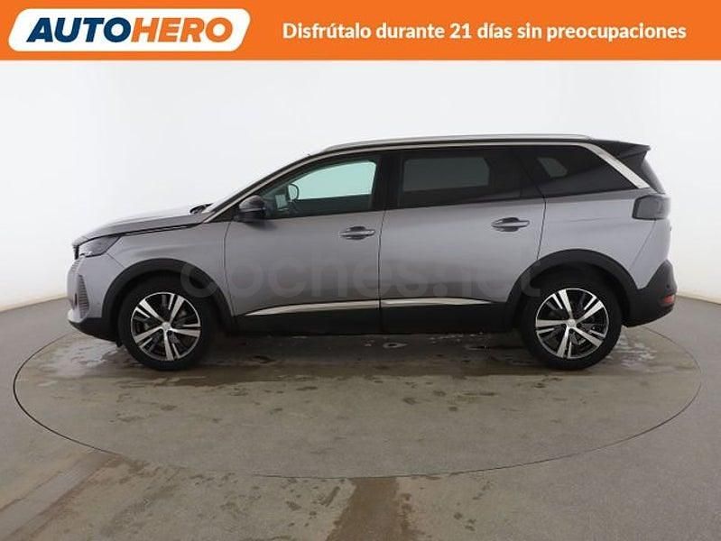 Usado Peugeot 5008 Allure 131 CV (96 kW) 2022 Gris SUV