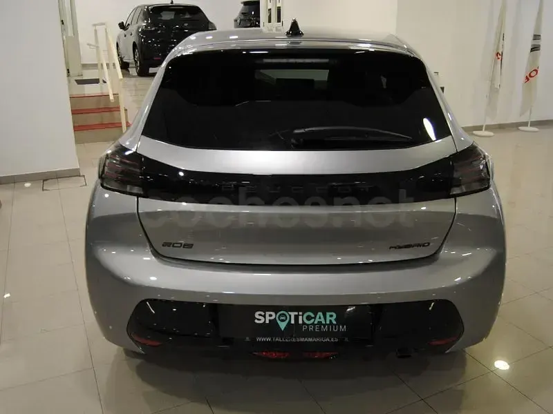 Usado Peugeot 208 Allure 110 CV (80 kW) 2025 Gris / plata Utilitario