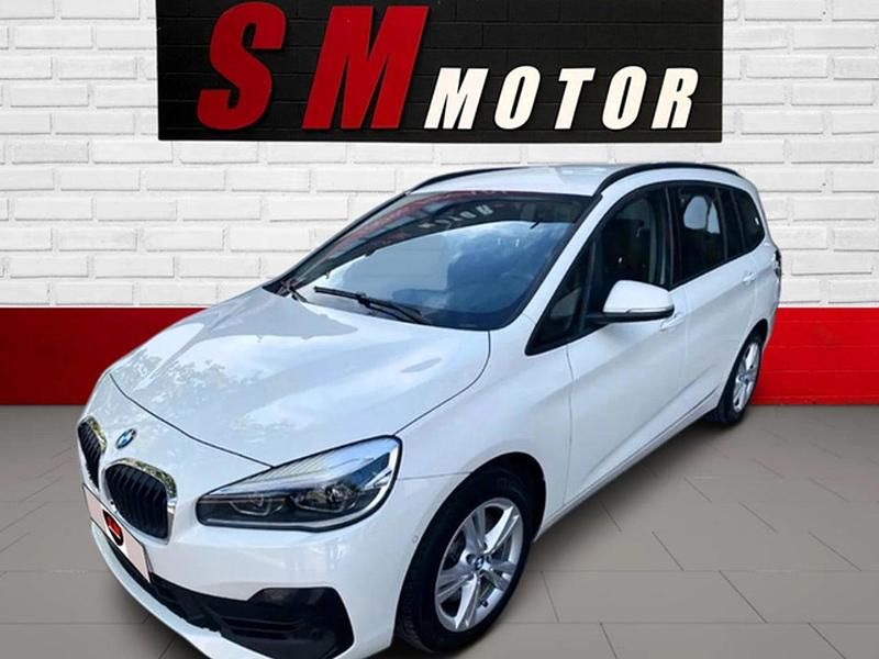 Usado BMW 218 Advantage 150 CV (110 kW) 2019 Blanco Familiar