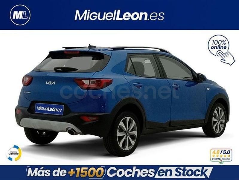 Usado Kia Stonic Active 100 CV (73 kW) 2023 Azul SUV