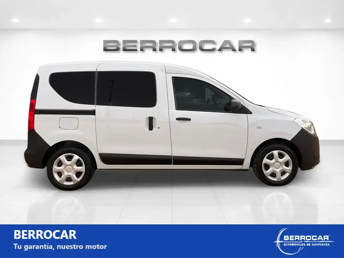 Usado Dacia Dokker Ambiance 90 CV (66 kW) 2018 Blanco Monovolumen