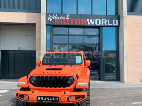 Naranja Nuevo 2025 Jeep Wrangler Sahara SUV | 139.900 € - Imagen 1/4