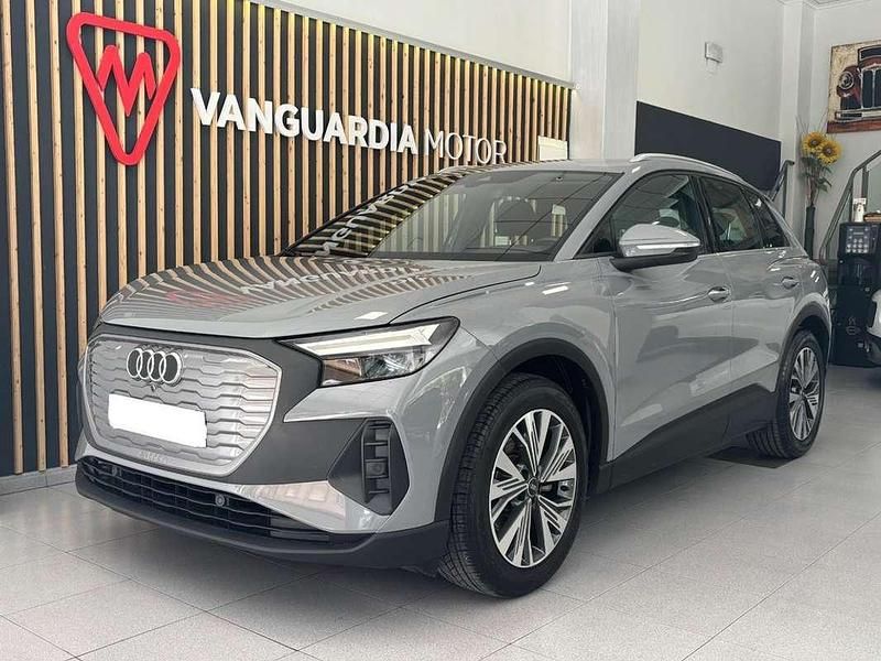 Gris Usado 2021 Audi Q4 e-tron Advanced Plus SUV | 28.480 € (Precio justo) - Imagen 1/4