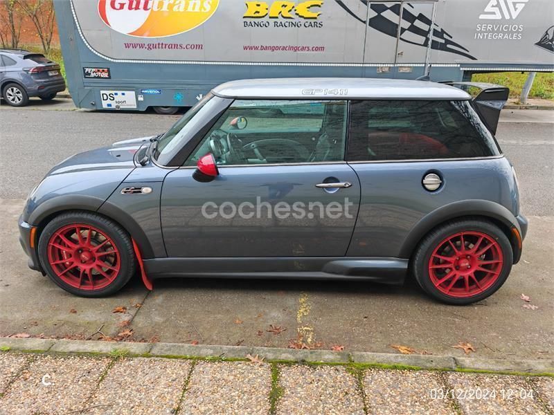 Usado Mini John Cooper Works 218 CV (160 kW) 2006 Gris / plata Utilitario