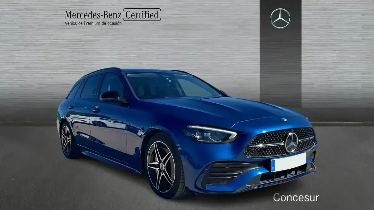 Usado Mercedes C220 200 CV (147 kW) 2025 Azul Familiar