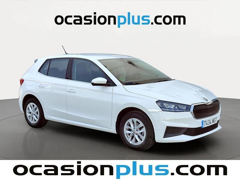 Usado Skoda Fabia Ambition 95 HP (69 kW) 2023 Branco Citadino