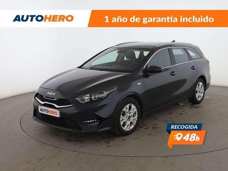 Gris Usado 2022 Kia Ceed Utilitario | 16.666 € (Precio justo) - Imagen 1/3