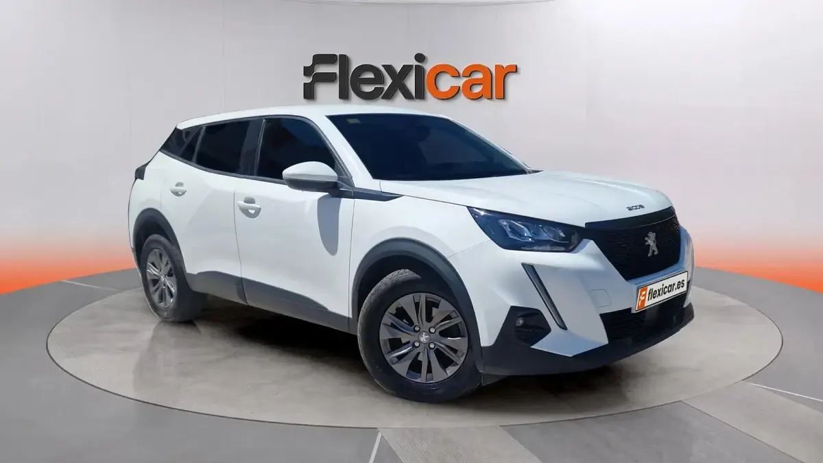 Usado Peugeot 2008 Active 101 CV (74 kW) 2020 SUV