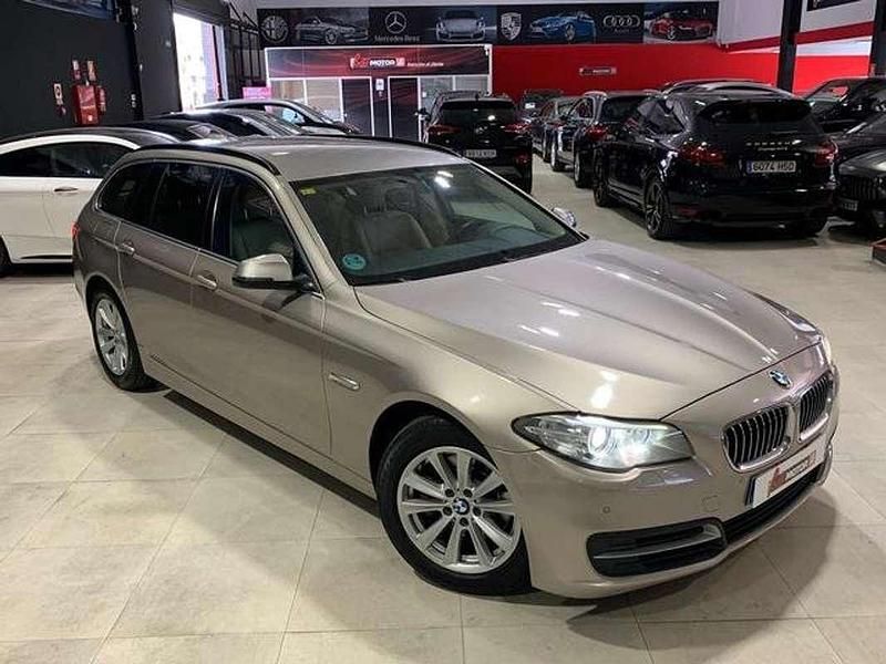 Usado BMW 520 184 CV (135 kW) 2014 Gris Familiar