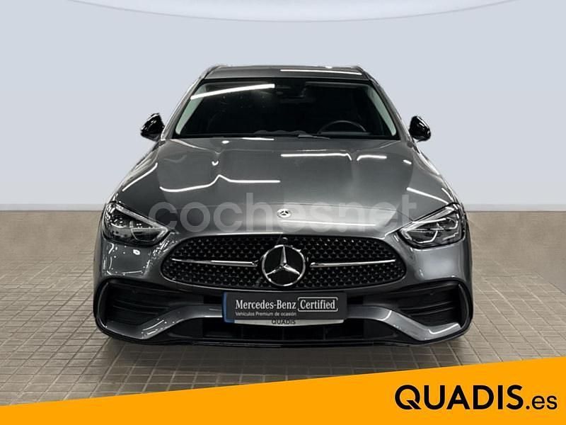 Usado Mercedes C220 200 CV (147 kW) 2025 Gris / plata Familiar