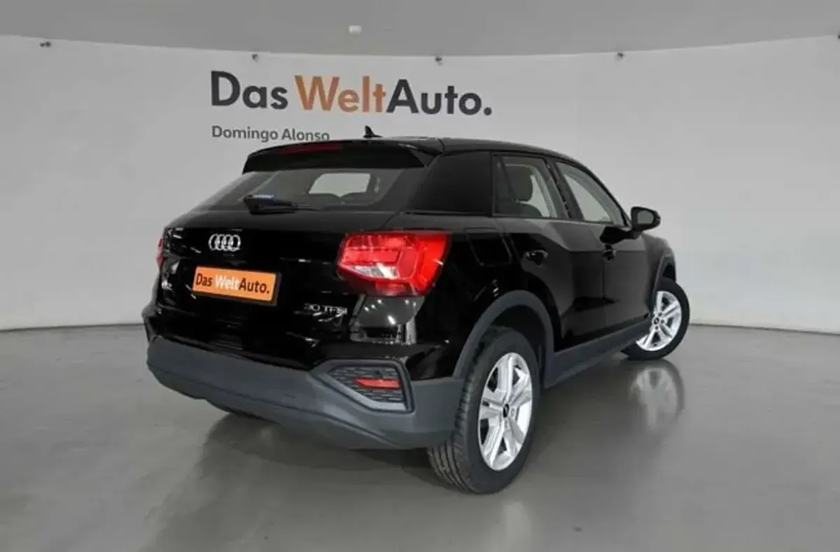 Usado Audi Q2 Sport 116 CV (85 kW) 2022 Negro SUV