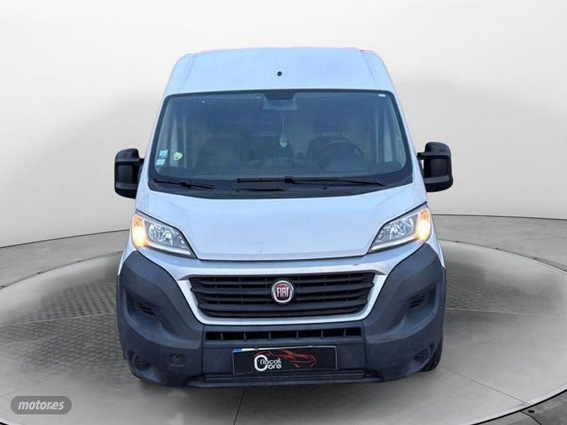 Usado Fiat Ducato 140 CV (102 kW) 2016 Blanco Van