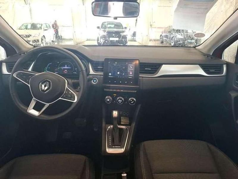 Usado Renault Captur Techno 160 CV (117 kW) 2022 Rojo SUV