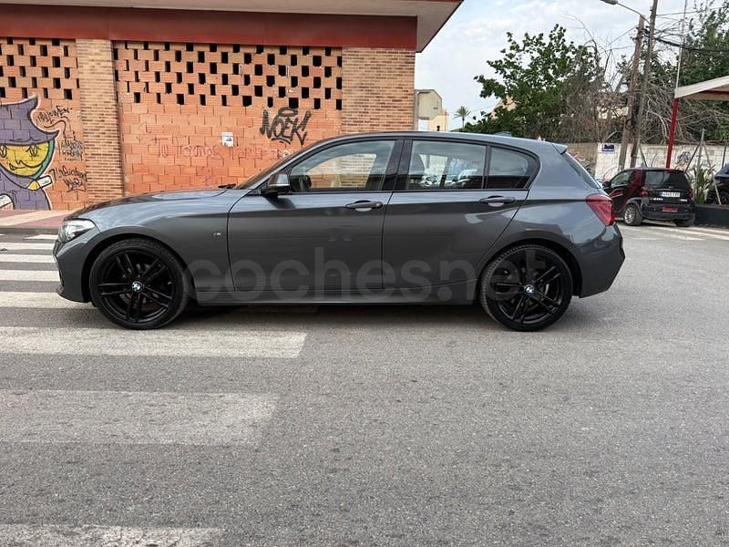 Usado BMW 118 Shadowline 150 CV (110 kW) 2019 Gris / plata Utilitario