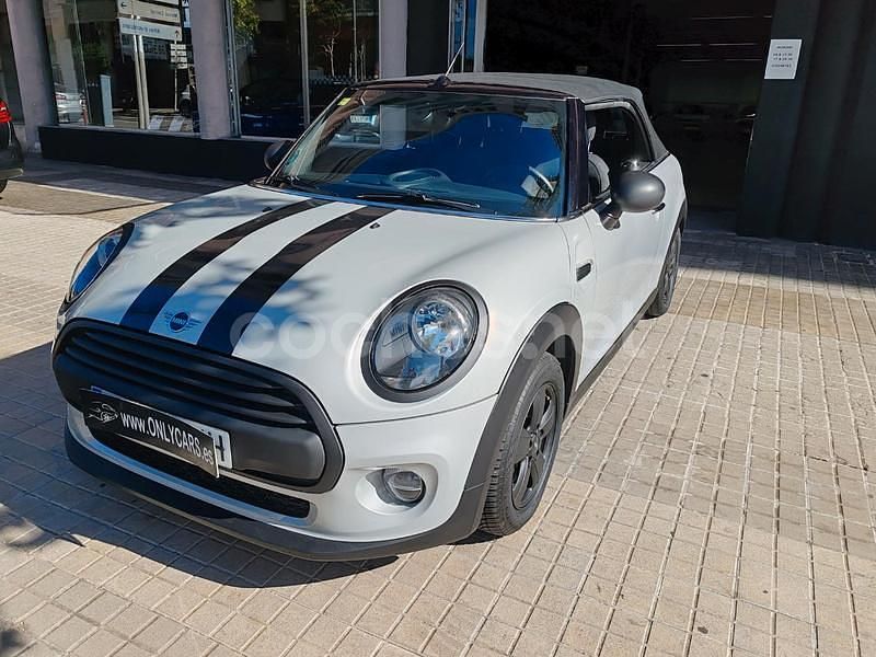 Usado Mini Cooper Cabriolet 136 CV (100 kW) 2018 Gris / plata Descapotable
