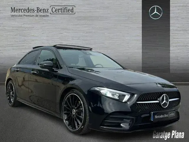 Usado Mercedes A200 163 CV (119 kW) 2022 Negro cosmos