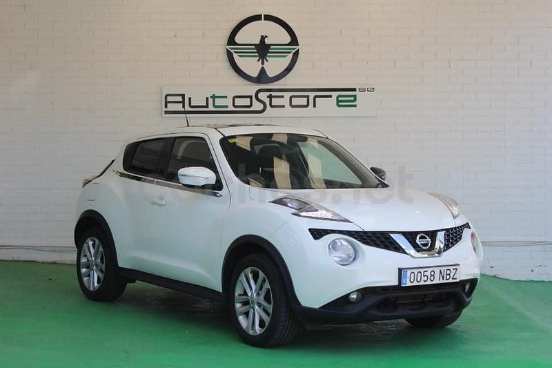 Usado Nissan Juke Acenta 115 HP (84 kW) 2014 Branco SUV