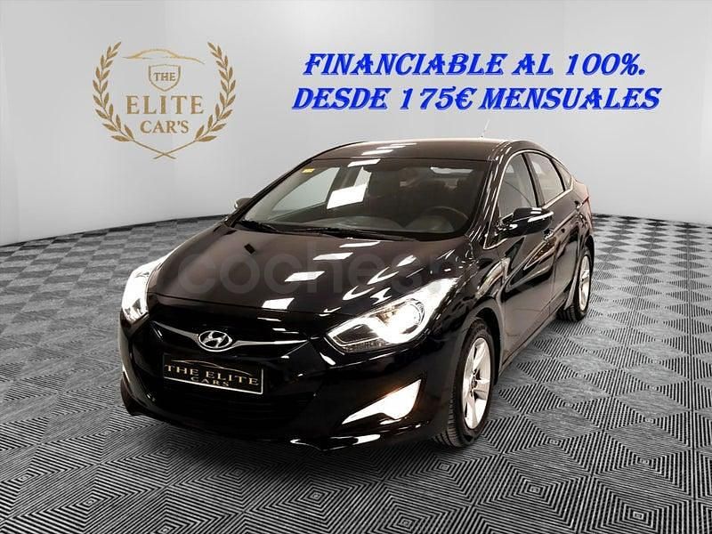 Usado Hyundai i40 136 CV (100 kW) 2014 Negro Berlina