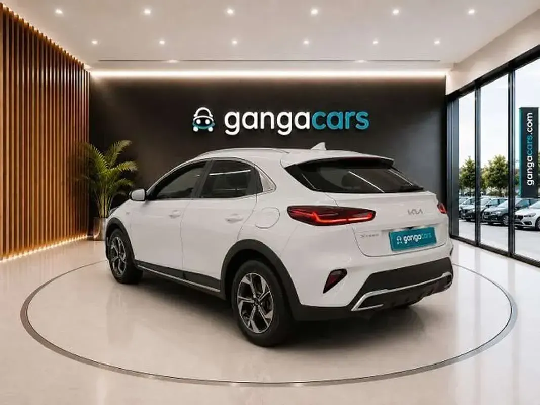 Usado Kia XCeed 120 CV (88 kW) 2023 Blanco SUV