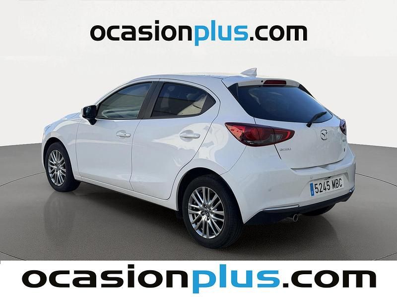 Usado Mazda 2 90 CV (66 kW) 2022 Blanco