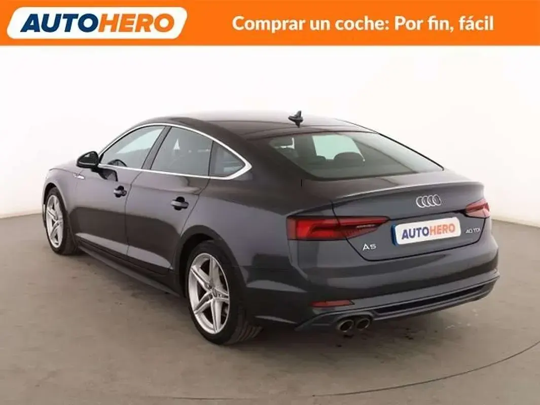 Usado Audi A5 Sport 190 CV (139 kW) 2019 Gris Coupe