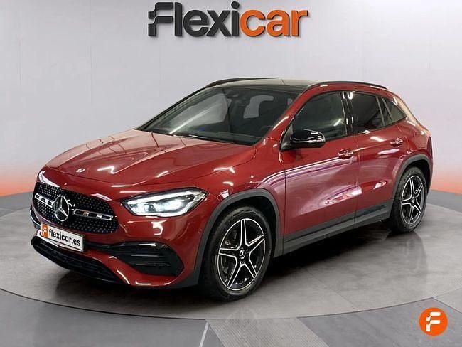 Usado Mercedes GLA200 150 CV (110 kW) 2024 Rojo SUV