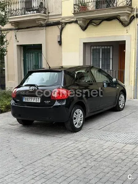 Usado Toyota Auris Luna 90 CV (66 kW) 2007 Negro Utilitario