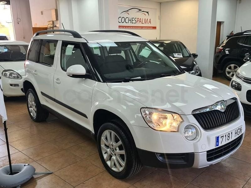Usado Skoda Yeti Ambition 105 CV (77 kW) 2011 Blanco SUV