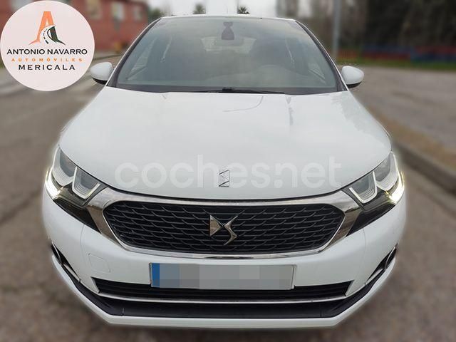 Usado DS Automobiles DS4 Design 99 CV (72 kW) 2016 Blanco Berlina