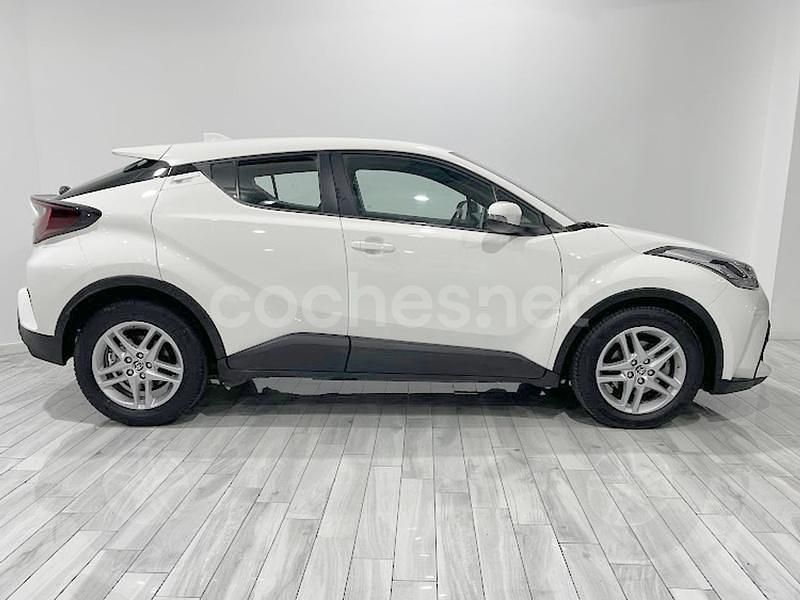 Usado Toyota C-HR Active 122 CV (89 kW) 2021 Blanco SUV