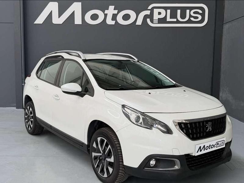 Usado Peugeot 2008 Crossway 100 CV (73 kW) 2018 Blanco SUV